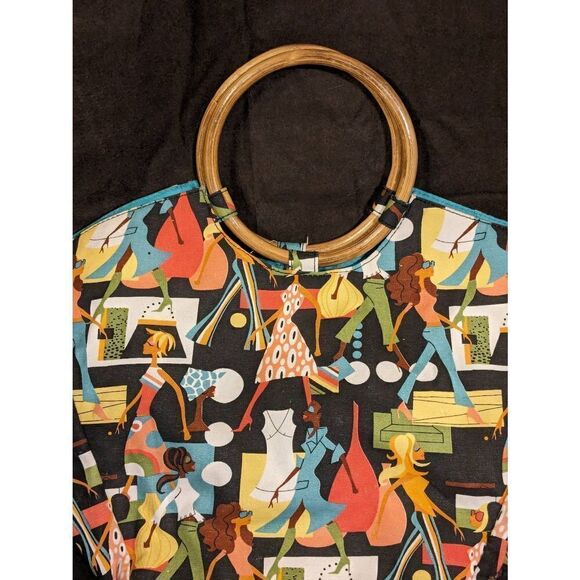 Neiman Marcus Diva bag W/ Bamboo handles. In great condition size 15+12 - Picture 5 of 6